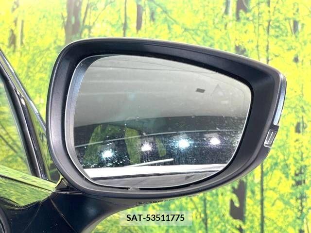 Mazda CX-30 2023-03 207088-6