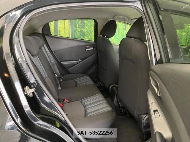 Mazda DEMIO 2015-04 390484-8