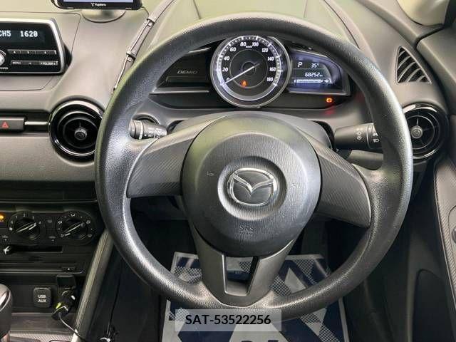 Mazda DEMIO 2015-04 390484-11