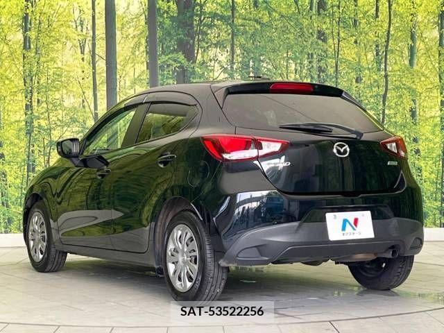 Mazda DEMIO 2015-04 390484-17