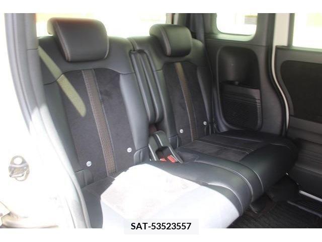 Honda N BOX CUSTOM 2017-09 364765-15