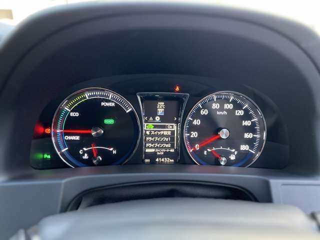 Toyota CROWN SEDAN 2016-07 15374-11
