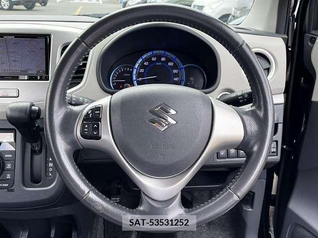 Suzuki WAGON R 2014-11 289683-4