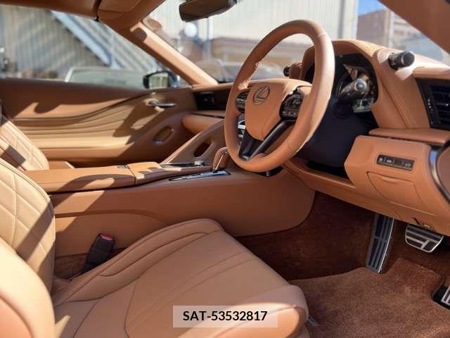 Lexus LC 2023-01 208220-7