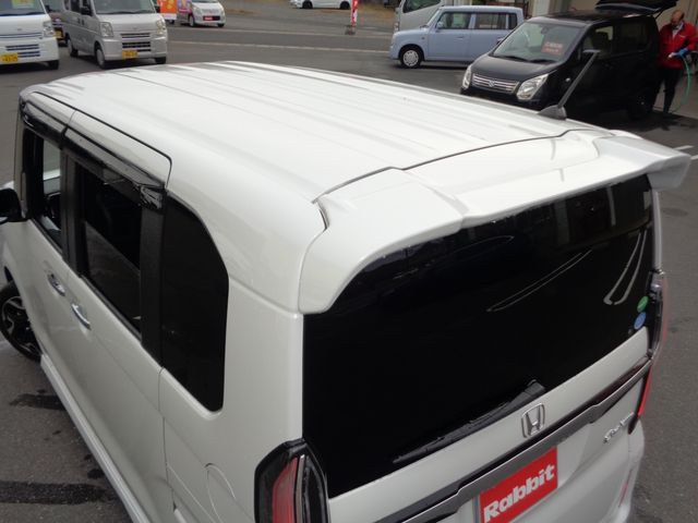 Honda N BOX CUSTOM 2019-11 182906-6