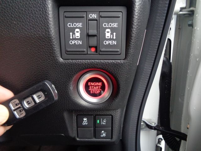Honda N BOX CUSTOM 2019-11 182906-15