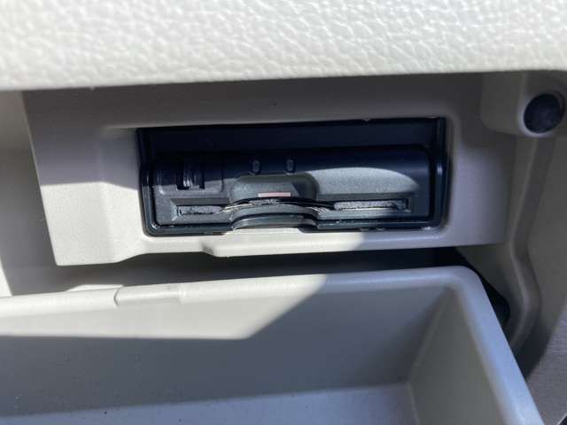 Nissan SERENA 2015-02 192264-11