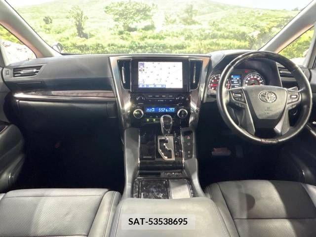 Toyota ALPHARD 2022-04 347042-1