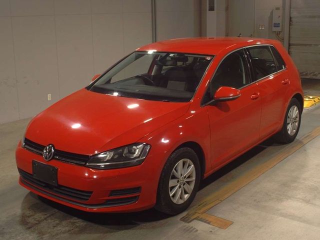 VolksWagen GOLF 2016-05 13504-0