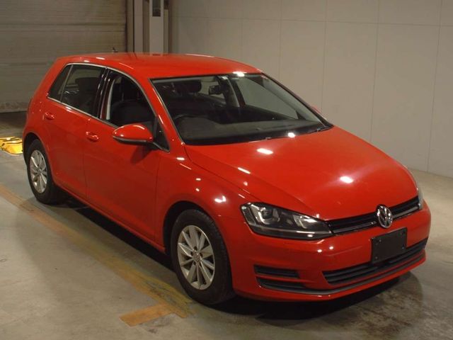 VolksWagen GOLF 2016-05 13504-3