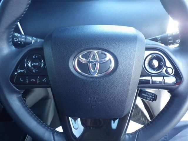 Toyota PRIUS 2020-02 13208-13
