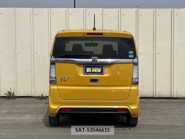 Honda N BOX SLASH 2017-04 306848-3