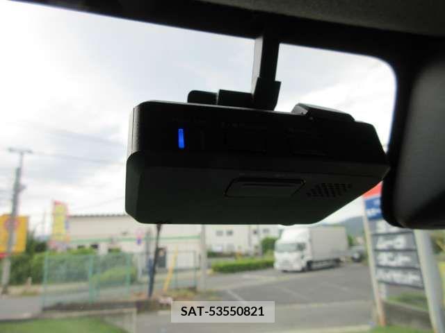 Suzuki SPACIA 2018-04 285817-4