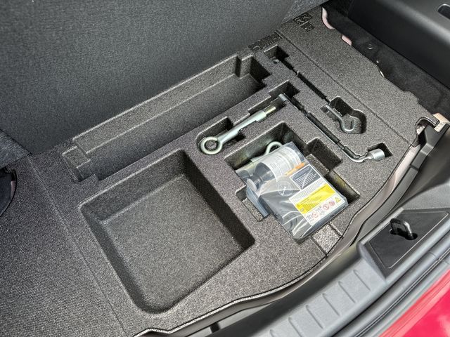 Mazda MAZDA3 2022-10 23874-18