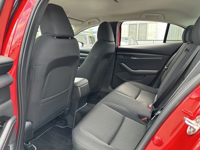 Mazda MAZDA3 2022-10 23874-15