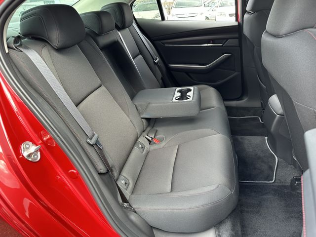 Mazda MAZDA3 2022-10 23874-14