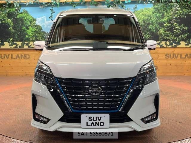 Nissan SERENA 2022-12 377644-16