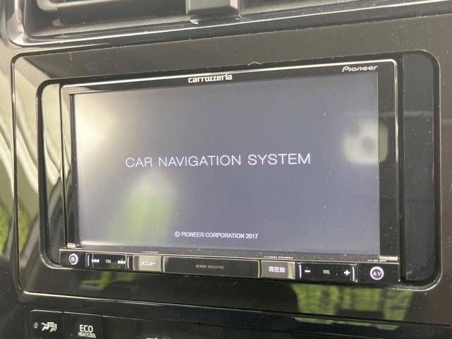 Toyota PRIUS 2018-04 13144-3