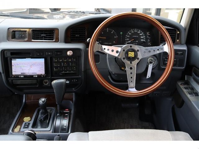Toyota LAND CRUISER 1996-01 7263-1