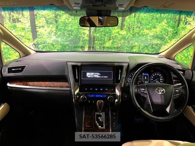 Toyota ALPHARD 2018-08 355540-1
