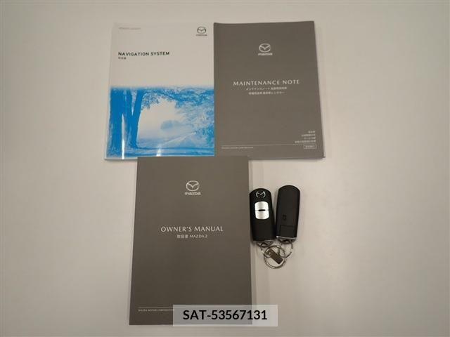 Mazda MAZDA2 2022-09 338537-2