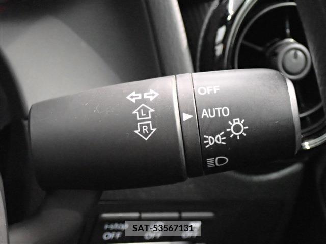 Mazda MAZDA2 2022-09 338537-19