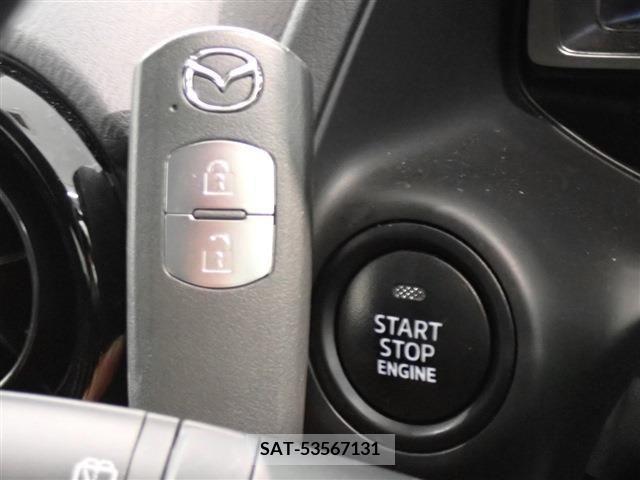 Mazda MAZDA2 2022-09 338537-9