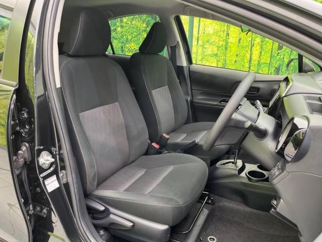 Toyota AQUA 2021-04 189192-8