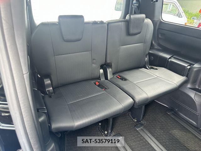 Toyota ESQUIRE 2016-04 321486-12