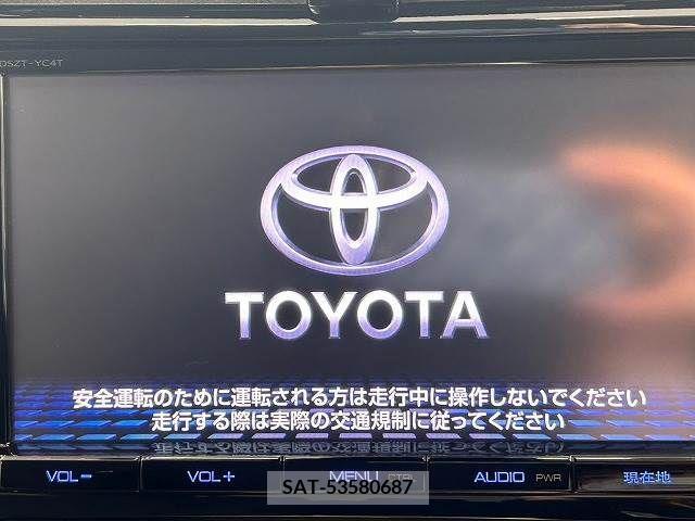Toyota PRIUS 2016-08 281911-2