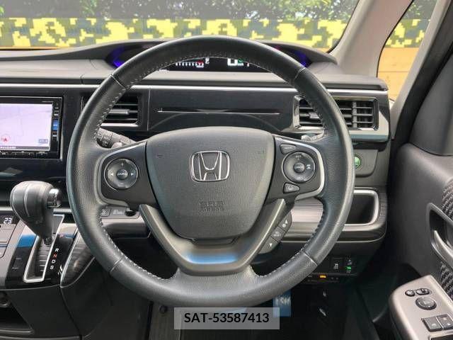 Honda e 2017-08 217392-10
