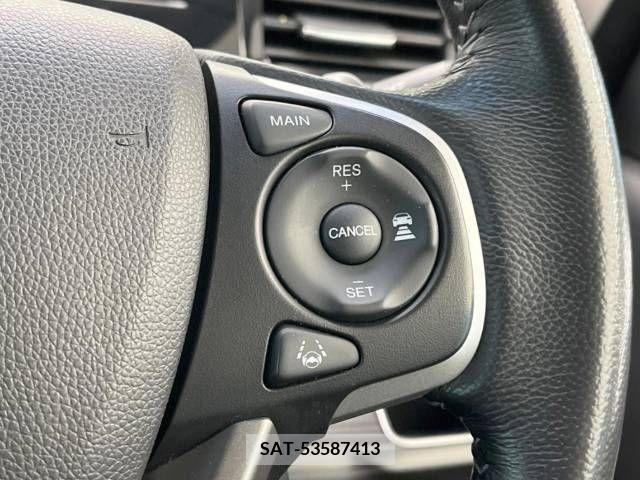 Honda e 2017-08 217392-6