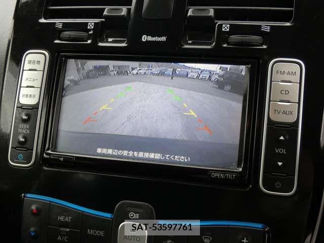 Nissan LEAF 2013-02 385952-14