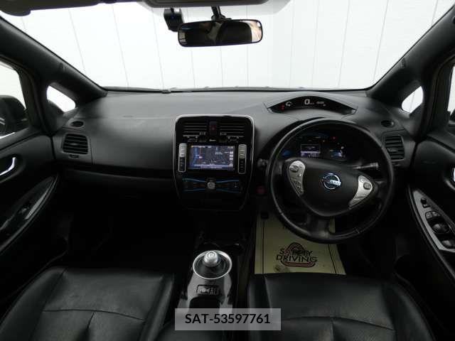 Nissan LEAF 2013-02 385952-4