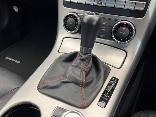Mercedes Benz SLK 2011-12 27420-10