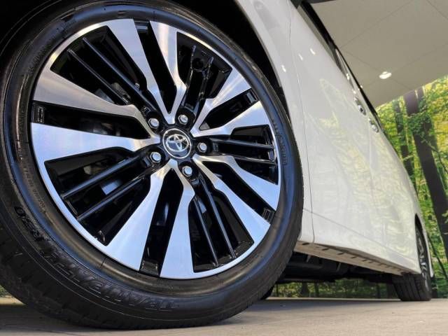 Toyota ALPHARD 2022-06 181699-15