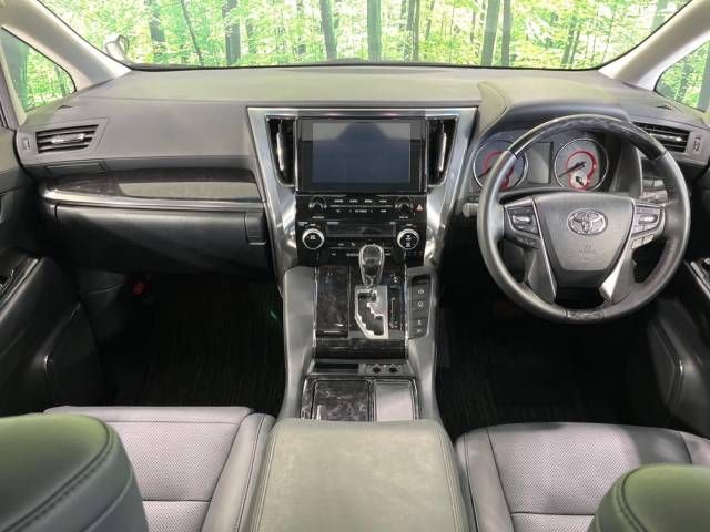 Toyota ALPHARD 2022-06 181699-1