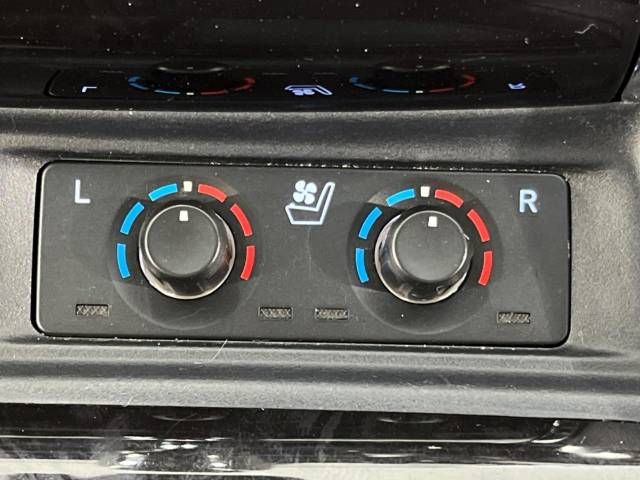 Toyota ALPHARD 2022-06 181699-8