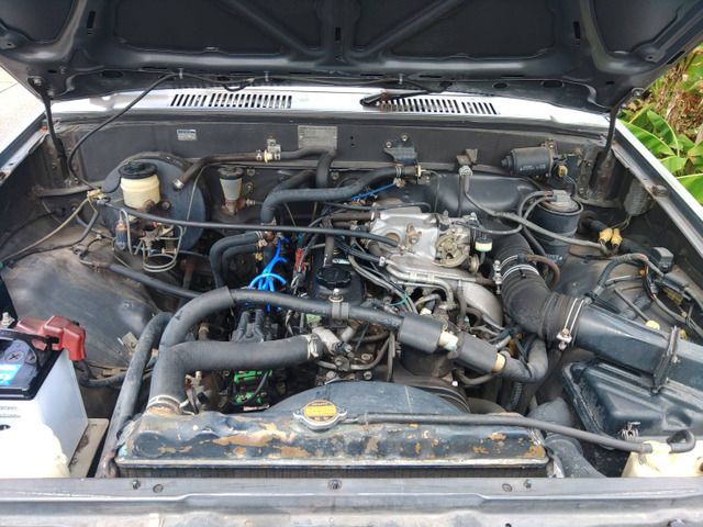 Toyota HILUX SURF 1988-05 4976-5
