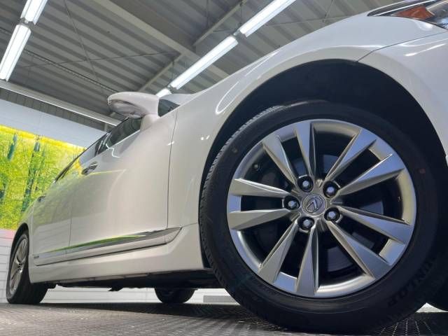 Lexus LS 2015-01 193074-13