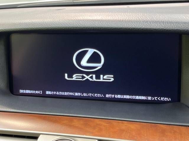 Lexus LS 2015-01 193074-2