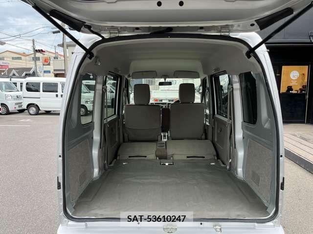 Suzuki EVERY 2014-05 372651-18