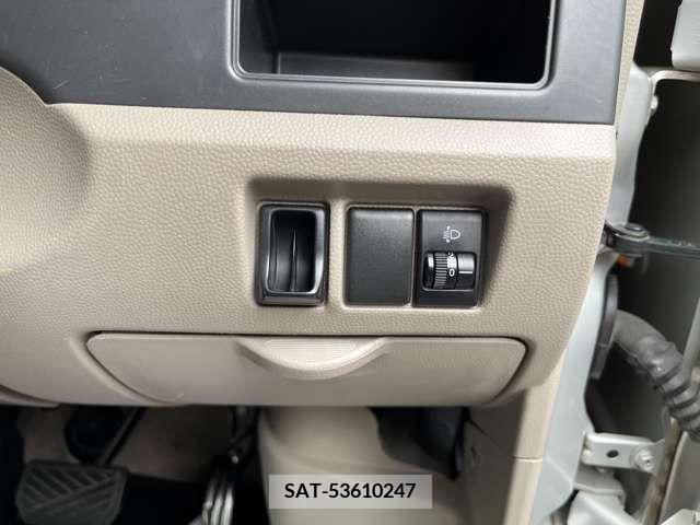 Suzuki EVERY 2014-05 372651-8