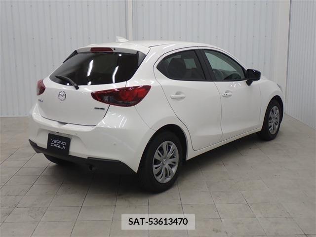 Mazda MAZDA2 2022-04 397184-3