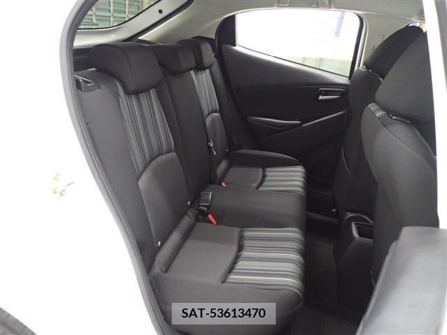 Mazda MAZDA2 2022-04 397184-22