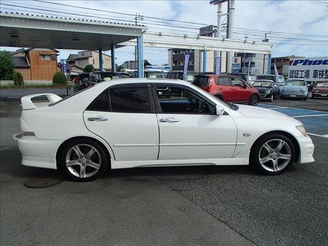 Toyota ALTEZZA 2003-09 13428-9