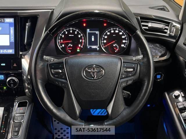 Toyota VELLFIRE 2018-09 287867-11