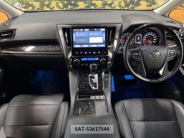Toyota VELLFIRE 2018-09 287867-1