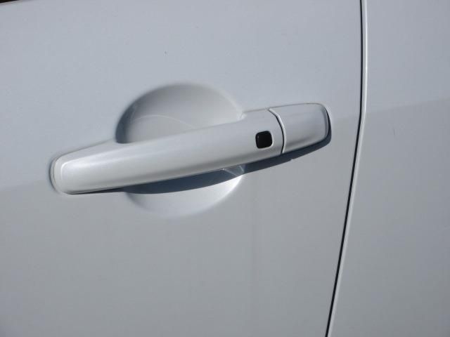 Suzuki SWIFT 2011-02 13737-12