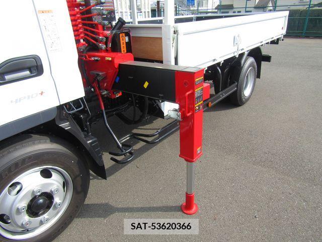 Mitsubishi CANTER 2023-11 263478-11